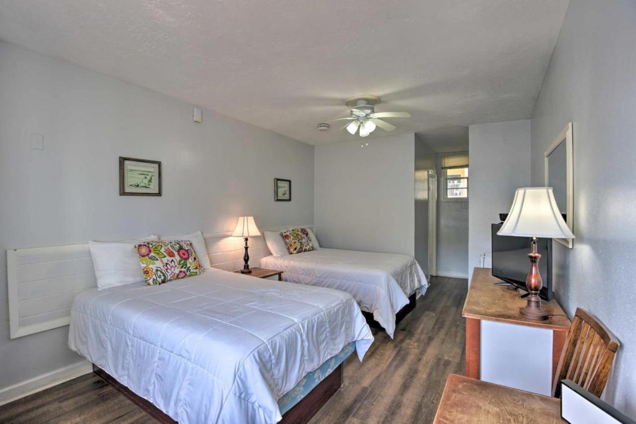 Coastal Waters 108-109- 2 Bedroom 2 Bath Pool Side Condo! Ню Смирна Бийч Екстериор снимка
