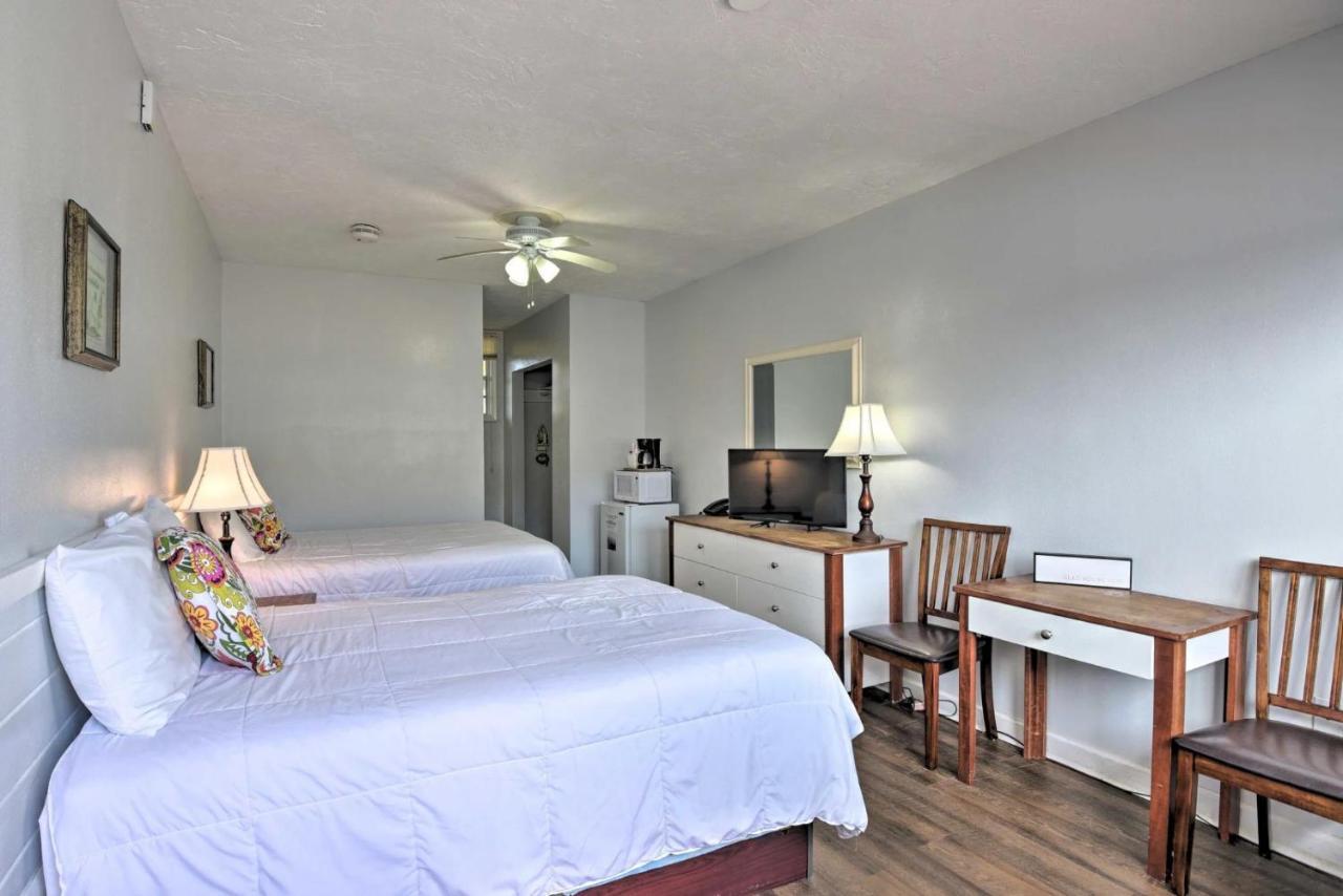 Coastal Waters 108-109- 2 Bedroom 2 Bath Pool Side Condo! Ню Смирна Бийч Екстериор снимка